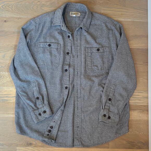 Duluth Trading Co Other - Duluth Trading Kennesaw Flannel Shirt Relaxed Fit Gray Mens Size Large